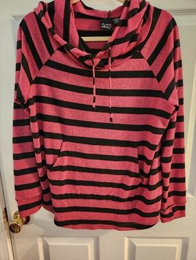 Eye Candy Pink & Black Striped Hooded Pullover, sz 1X